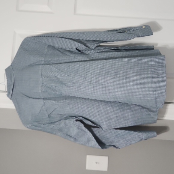 Chaps button down shirt - Picture 2 of 9